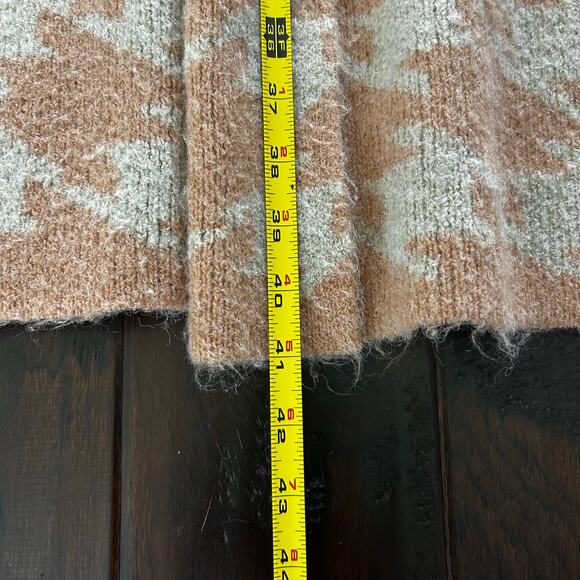 Peach & cream Aztec print oversized open sweater pockets Cozycore Size XS - Picture 7 of 8